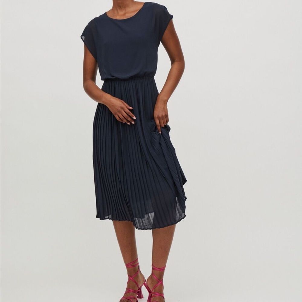 Classic Navy Pleated Hem A-Line Dress